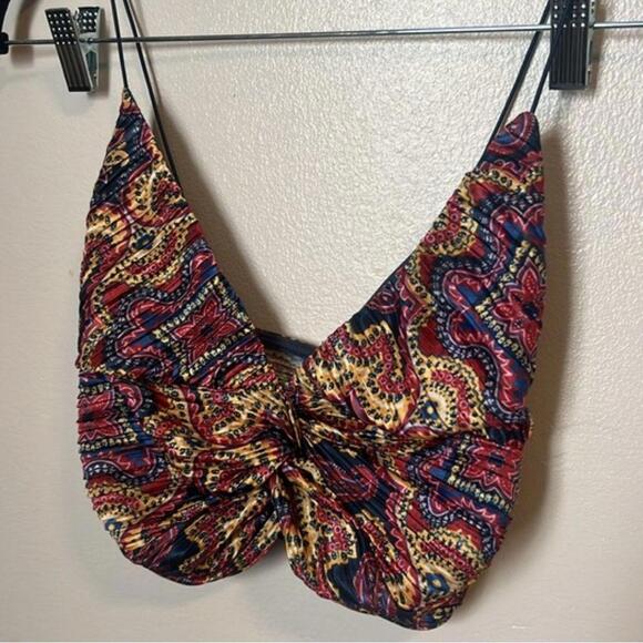 Urban Outfitters Colorful Crop Top - Picture 2 of 5